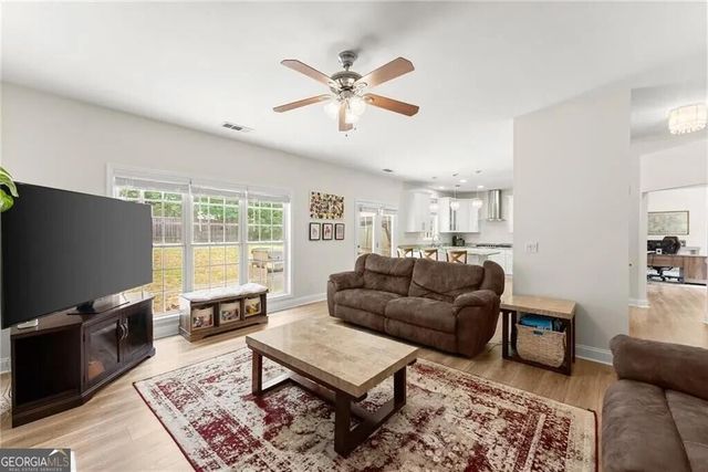 2693 Cascade Bend Drive, Buford, GA 30519