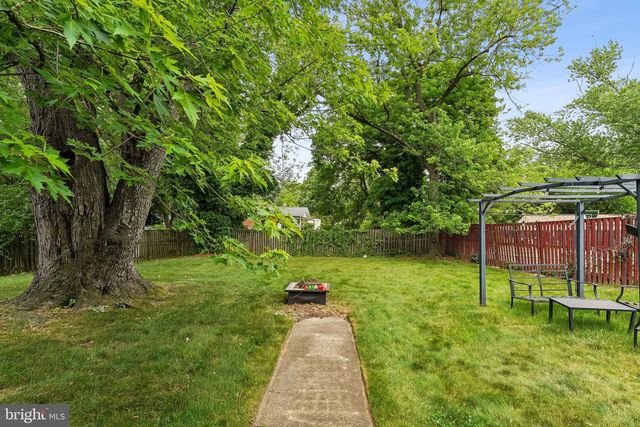 7301 SHEFFIELD DR, Temple Hills, MD 20748