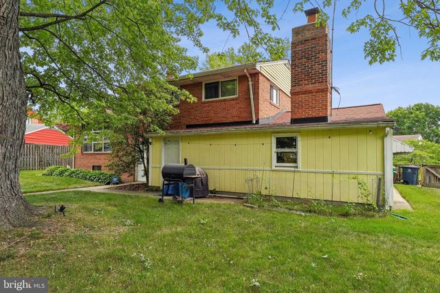 7301 SHEFFIELD DR, Temple Hills, MD 20748
