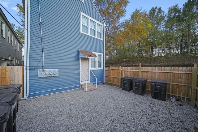 4858 S JUSTINE Street, Chicago, IL 60609