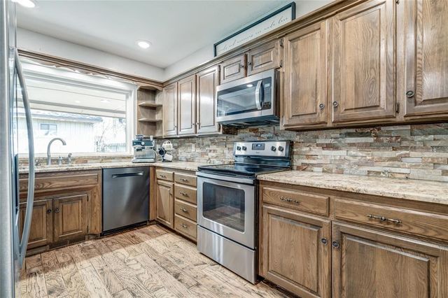 3604 Walking Sky Road, Edmond, OK 73013