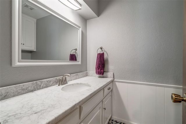 3604 Walking Sky Road, Edmond, OK 73013