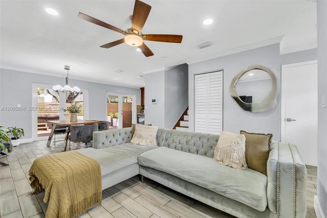 11159 SW 154th Pl, Miami, FL 33196