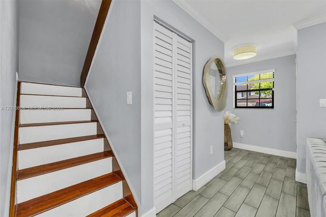 11159 SW 154th Pl, Miami, FL 33196