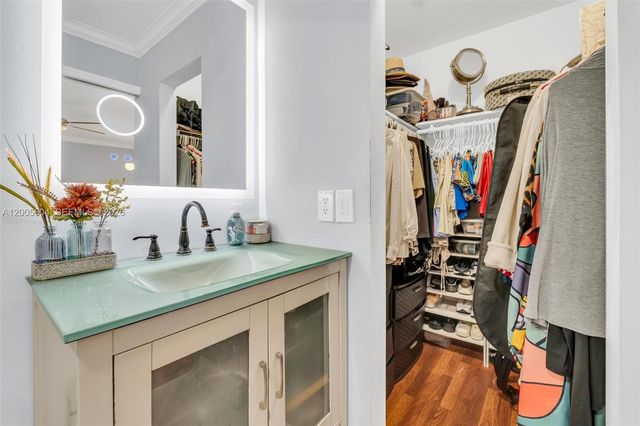 11159 SW 154th Pl, Miami, FL 33196