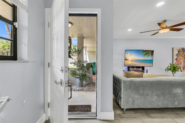 11159 SW 154th Pl, Miami, FL 33196