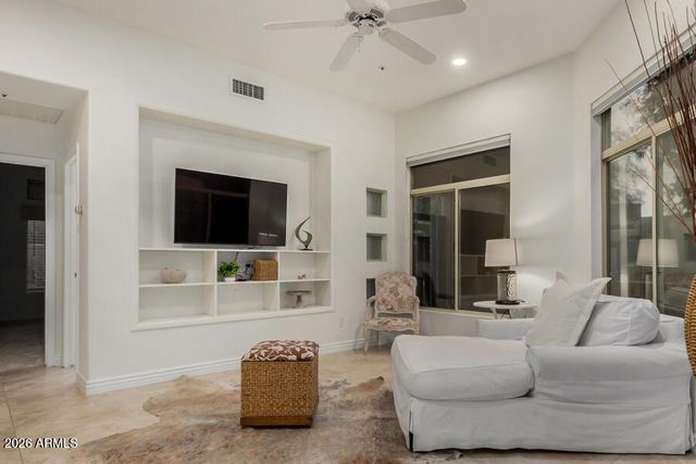 6711 E CAMELBACK Road 31, Scottsdale, AZ 85251