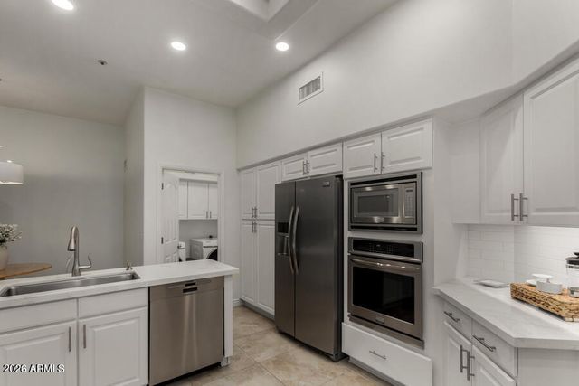 6711 E CAMELBACK Road 31, Scottsdale, AZ 85251