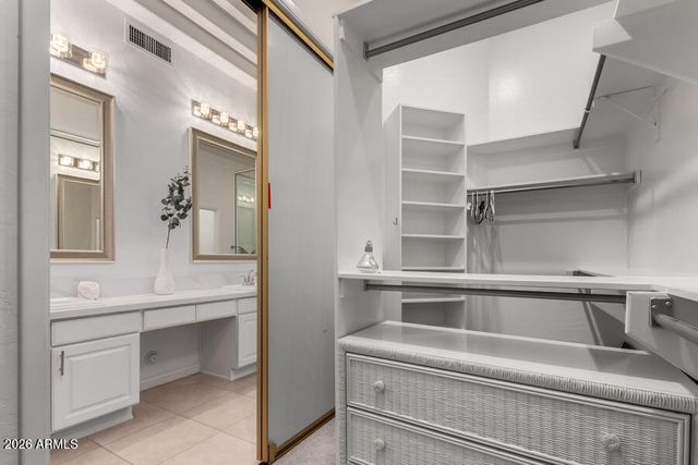 6711 E CAMELBACK Road 31, Scottsdale, AZ 85251