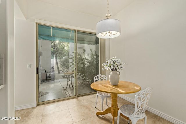 6711 E CAMELBACK Road 31, Scottsdale, AZ 85251