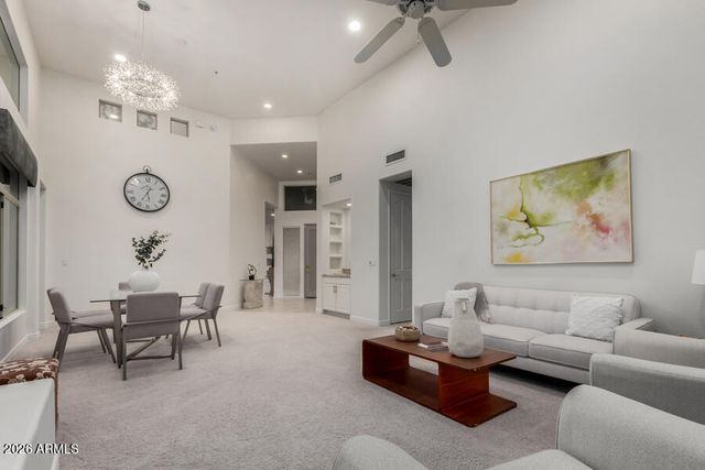 6711 E CAMELBACK Road 31, Scottsdale, AZ 85251