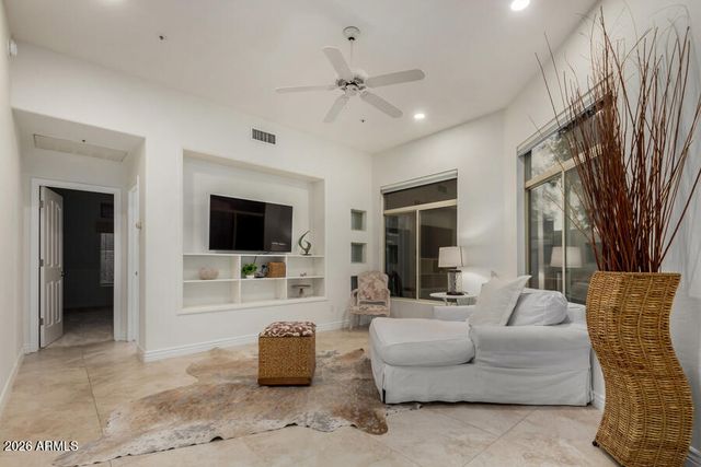 6711 E CAMELBACK Road 31, Scottsdale, AZ 85251