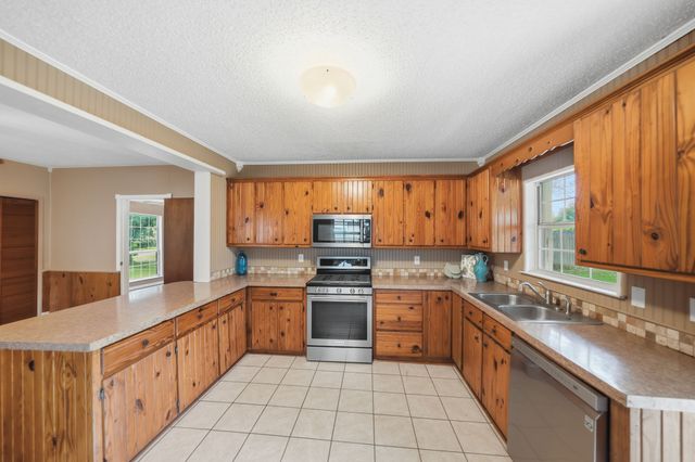 208 Frisco Street, Cumby, TX 75433