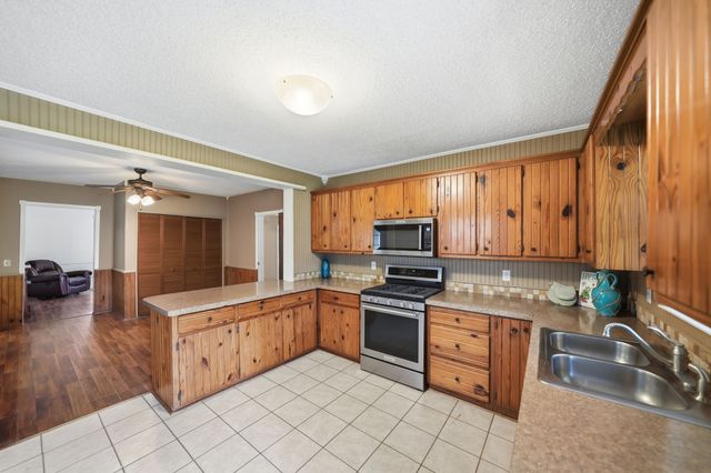 208 Frisco Street, Cumby, TX 75433