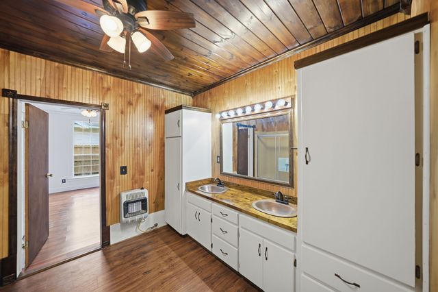 208 Frisco Street, Cumby, TX 75433