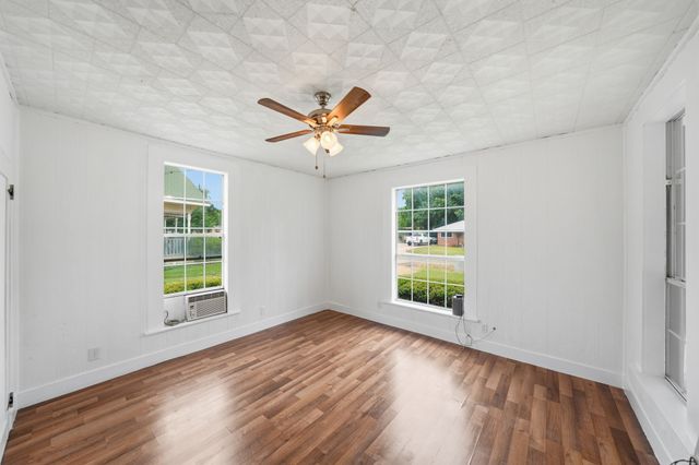 208 Frisco Street, Cumby, TX 75433