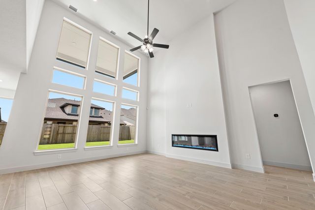 473 Sprigtail Drive, Katy, TX 77493