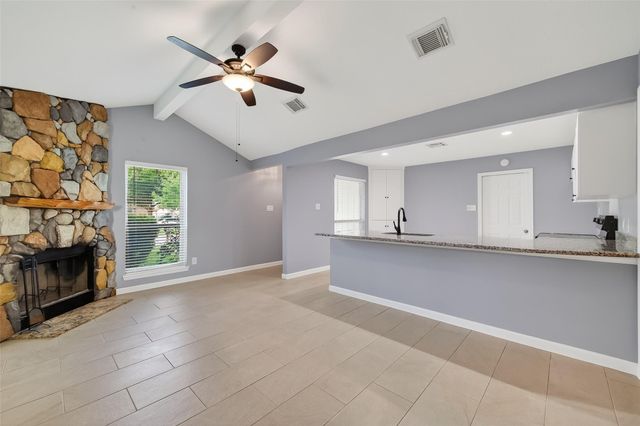 5258 Castlecreek Lane, Houston, TX 77053