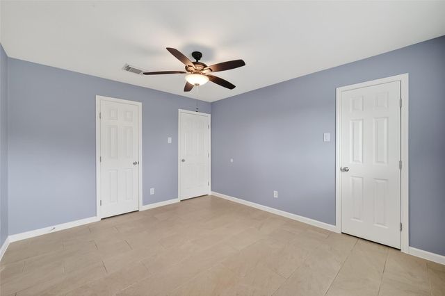 5258 Castlecreek Lane, Houston, TX 77053