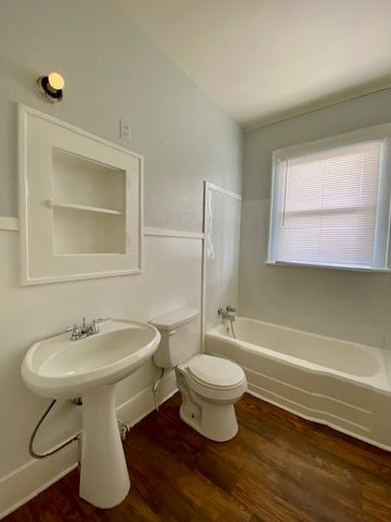 632 Kings Highway, Shreveport, LA 71104