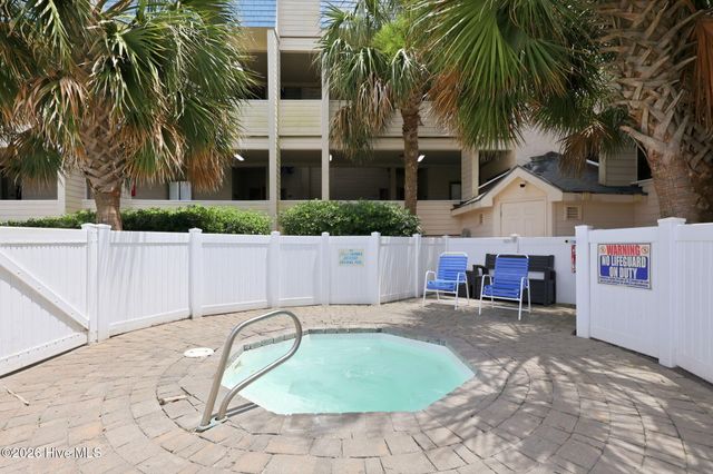 1904 E Ft Macon Road 144, Atlantic Beach, NC 28512