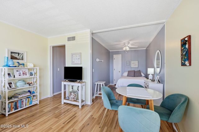 1904 E Ft Macon Road 144, Atlantic Beach, NC 28512