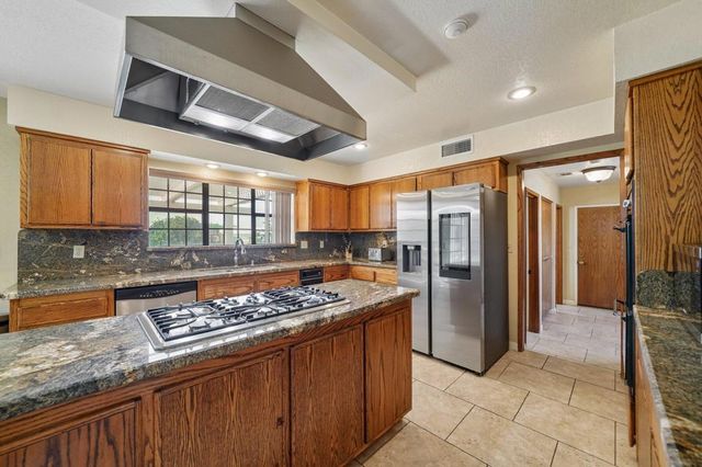 36261 Serape Drive, Yucaipa, CA 92399