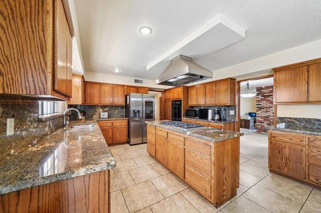 36261 Serape Drive, Yucaipa, CA 92399