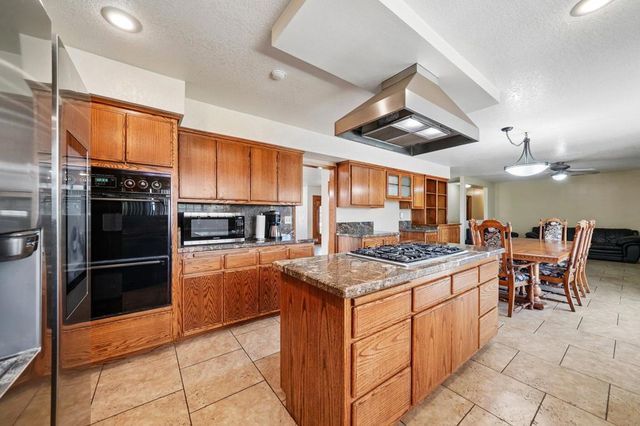 36261 Serape Drive, Yucaipa, CA 92399