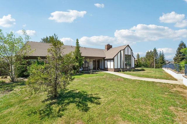 36261 Serape Drive, Yucaipa, CA 92399
