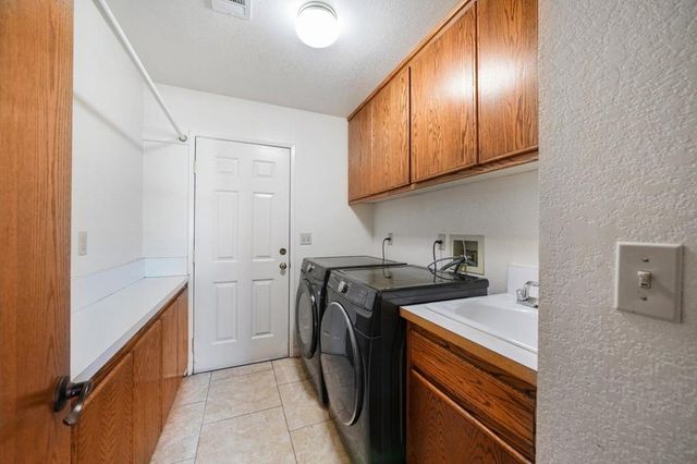 36261 Serape Drive, Yucaipa, CA 92399