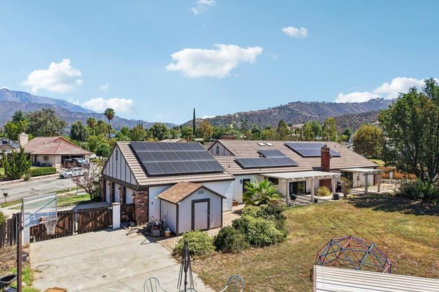 36261 Serape Drive, Yucaipa, CA 92399