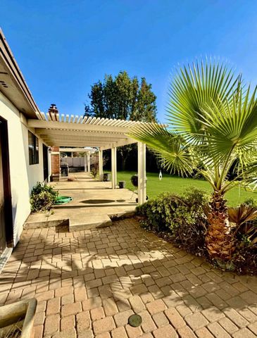 36261 Serape Drive, Yucaipa, CA 92399