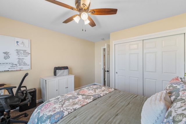 12515 Valentano Avenue, Bakersfield, CA 93312