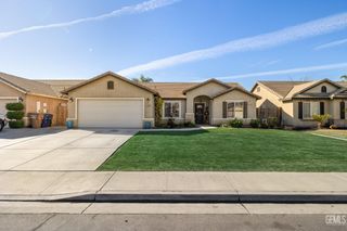 12515 Valentano Avenue, Bakersfield, CA 93312
