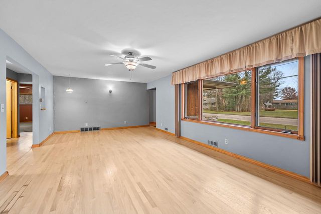 445 PEPPER AVENUE, Wisconsin Rapids, WI 54494