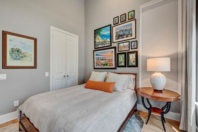 327 N Turks Cap Trail, Montgomery, TX 77316