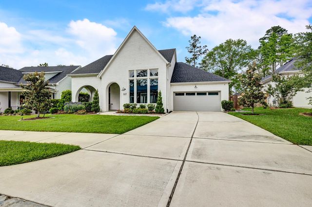 327 N Turks Cap Trail, Montgomery, TX 77316