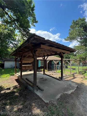 618 state line Road, Arkoma, OK 74901