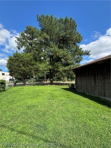 618 state line Road, Arkoma, OK 74901