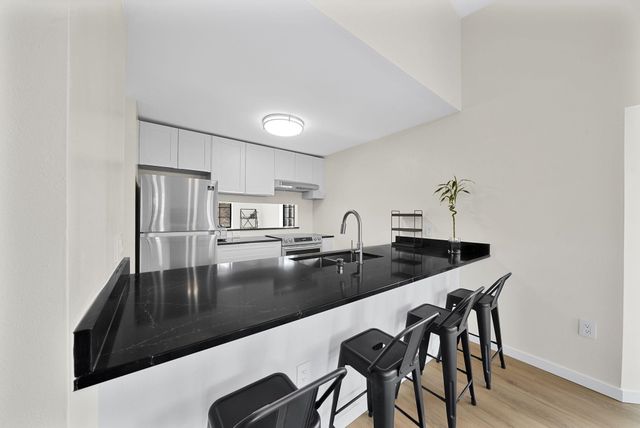 641 Riverine Drive 201, Traverse City, MI 49684