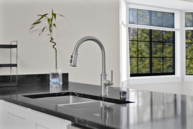 641 Riverine Drive 201, Traverse City, MI 49684