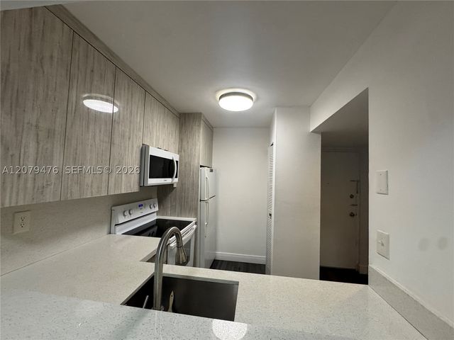 8002 SW 149th Ave B408, Miami, FL 33193