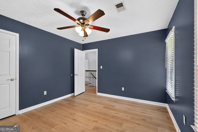9945 Lake Forest Way, Roswell, GA 30076