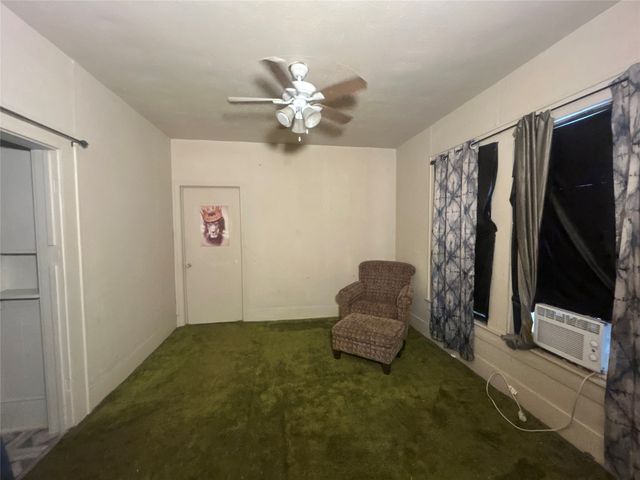 2806 Twyman, Dallas, TX 75215