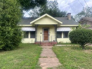 2806 Twyman, Dallas, TX 75215