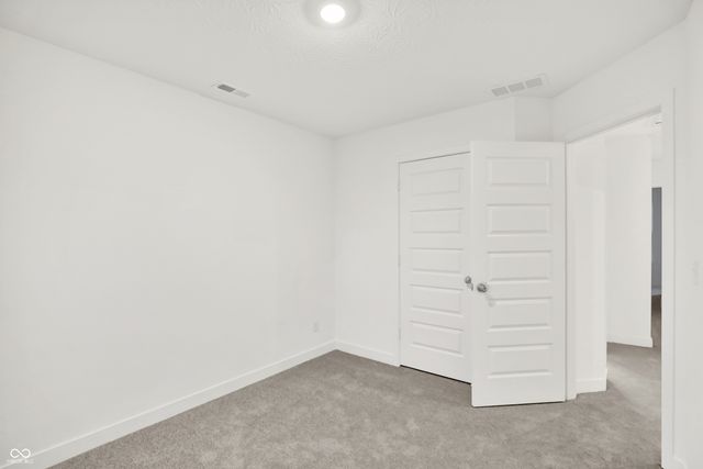 6656 Halsey Street, Zionsville, IN 46077