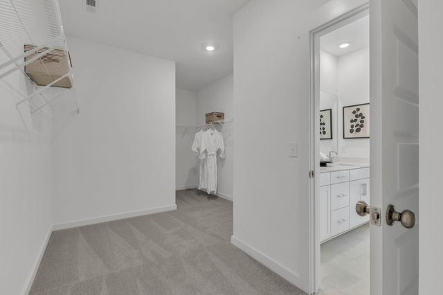 6356 N New Hope Road, Hermitage, TN 37076