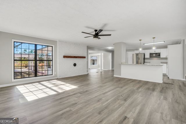 140 Heritage Circle, Mcdonough, GA 30253