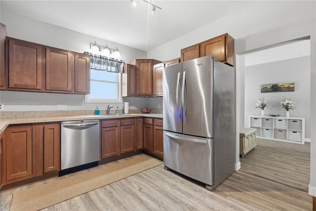 104 Birch Street, Urbana, IA 52345